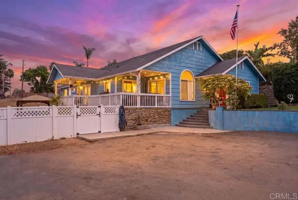 1422 E Fallbrook Street, Fallbrook, CA 92028