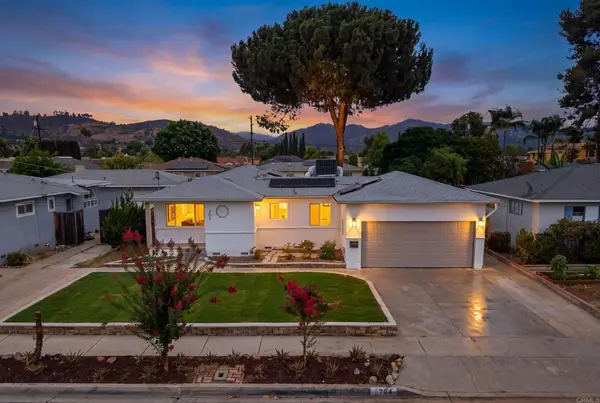 704 Goldenrod Street, Escondido, CA 92027