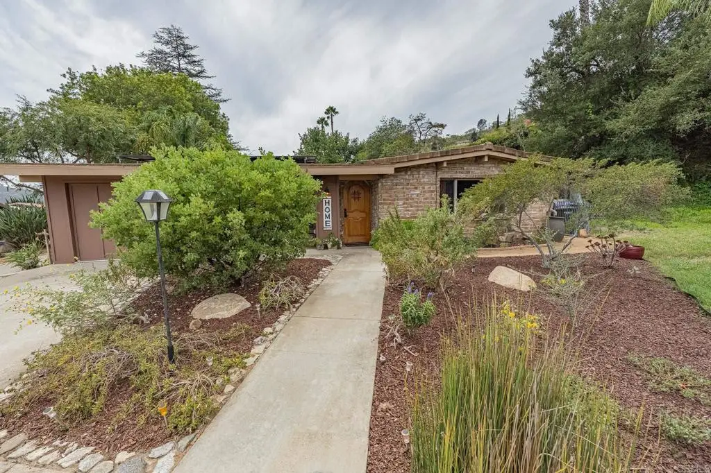 4719 Via Inca, Fallbrook, CA 92028 - #1