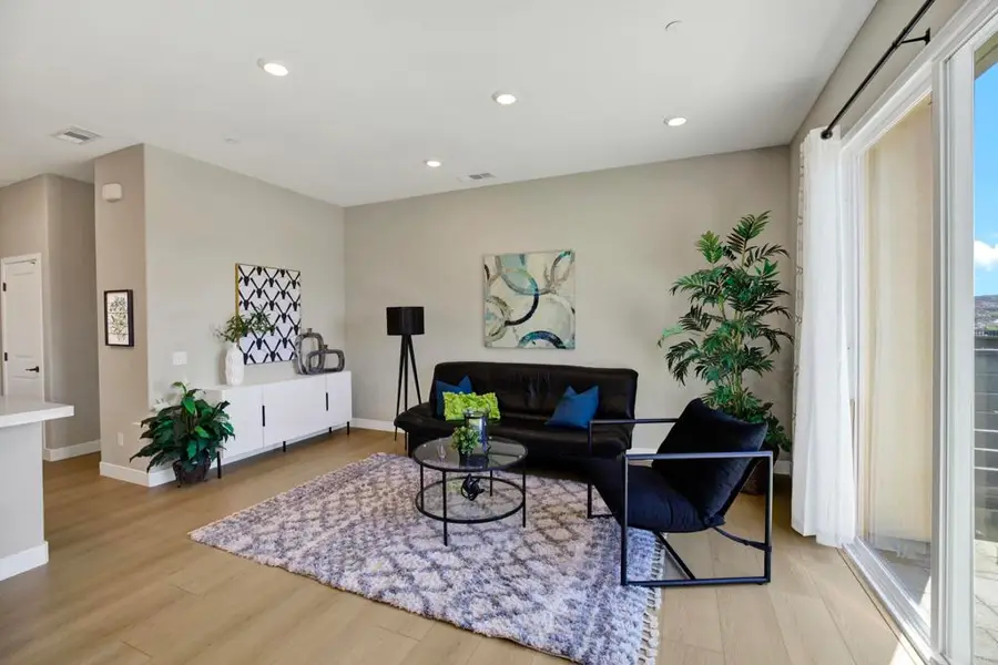 1220 Sunrise View #101, San Marcos, CA 92078 - #3