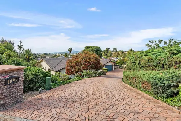 1092 Serena Way, San Marcos, CA 92078