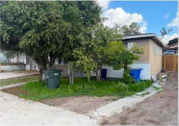 716 Civic Center Drive, Vista, CA 92084