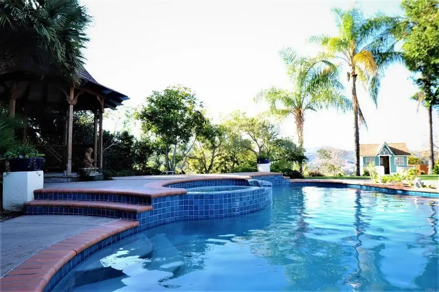 3730 Silverleaf Lane, Vista, CA 92084 - #3