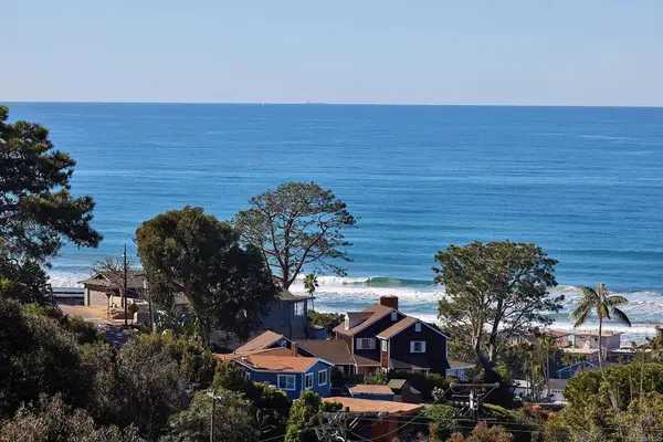 1986 Zapo Street, Del Mar, CA 92014