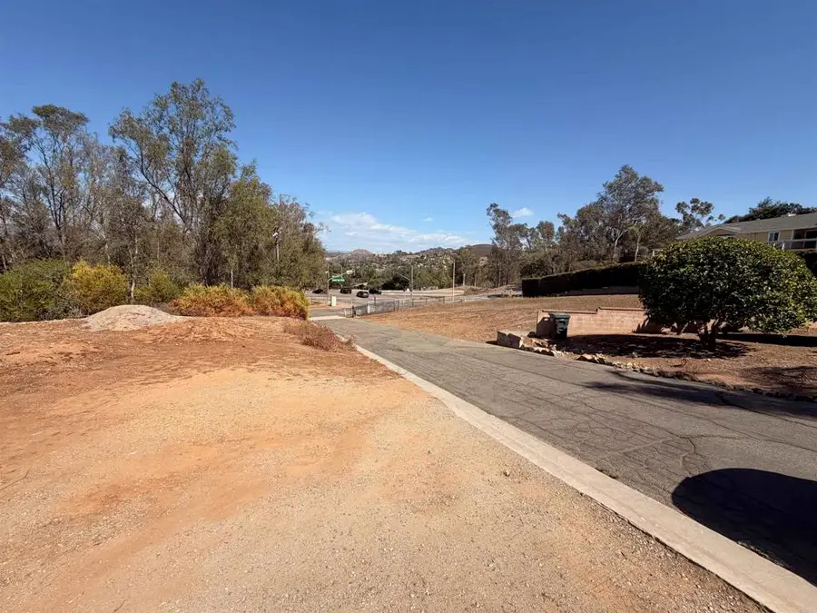 409 Imperial Drive, Escondido, CA 92026 - #3