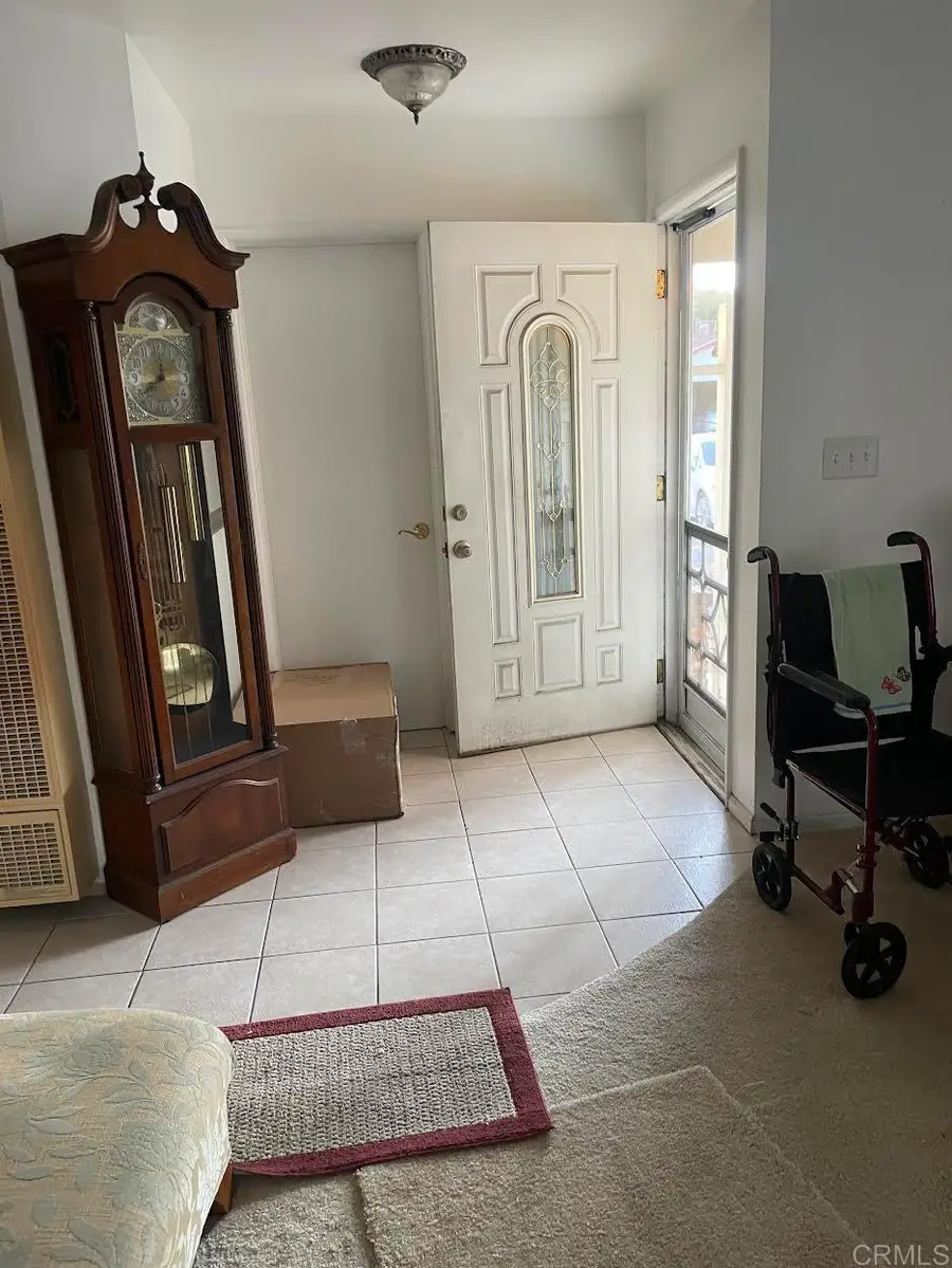 9462 Sandusky Avenue, Arleta, CA 91331 - #3