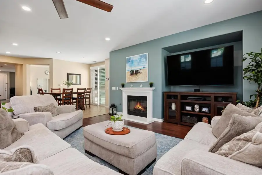 1003 Vista Pointe Boulevard, Oceanside, CA 92057 - #2
