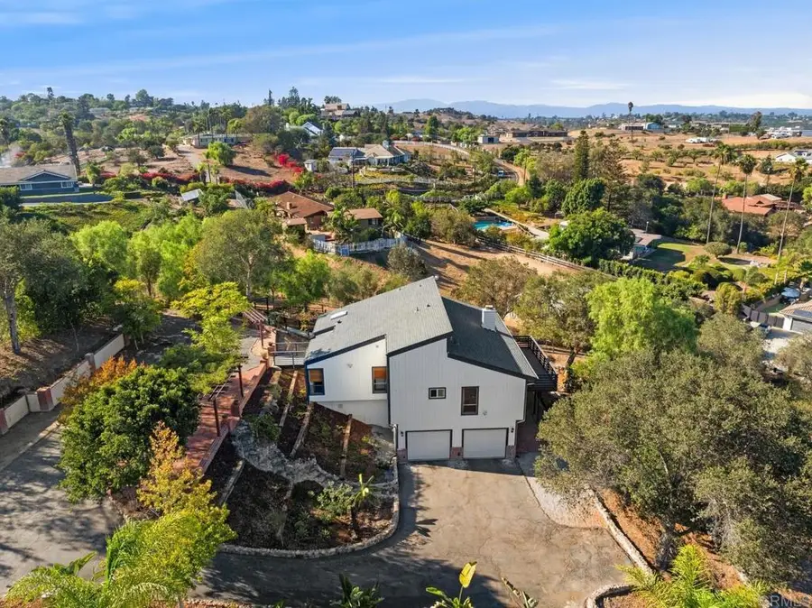 335 Morro Hills Road, Fallbrook, CA 92028 - #2