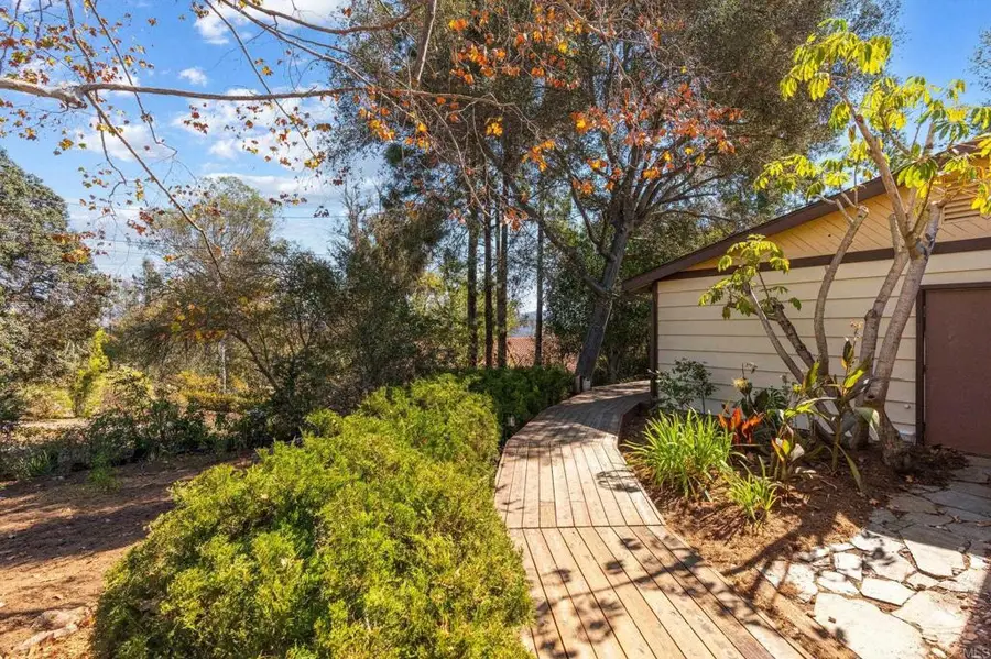 2736 Circle Drive, Escondido, CA 92029 - #3