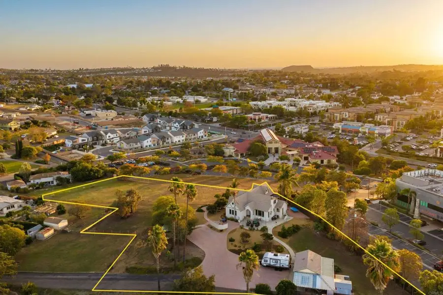 771 Matagual Drive, Vista, CA 92081 - #2