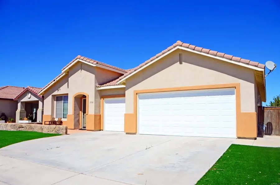 11728 Trailwood Street, Victorville, CA 92392 - #3