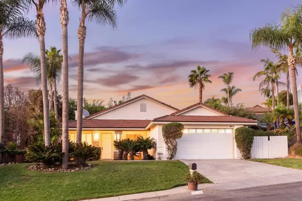 2614 Unicornio Street, Carlsbad, CA 92009