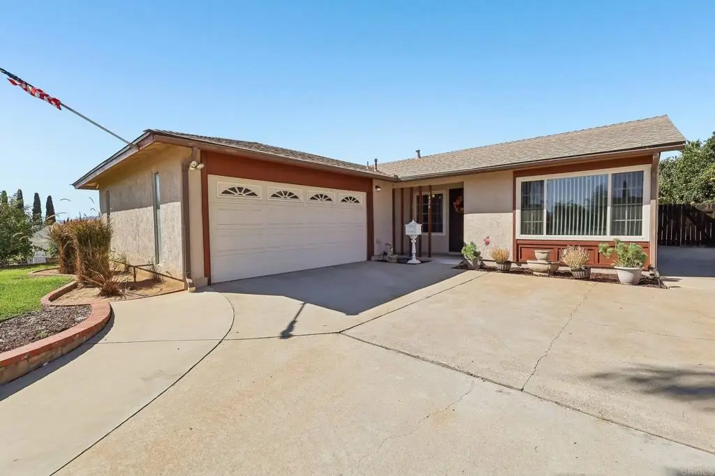 1426 Manzanita Avenue, Escondido, CA 92027 - #1