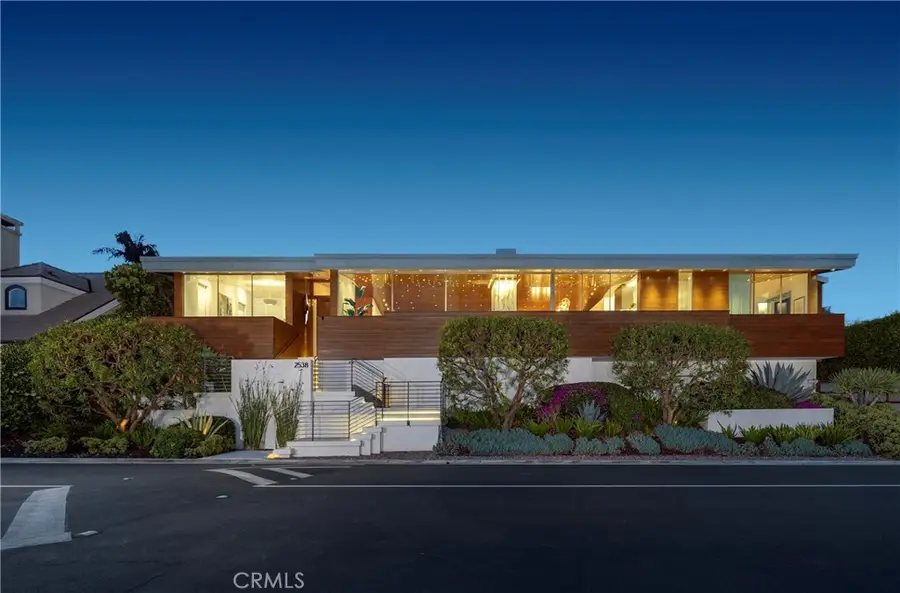 2538 Monaco Drive, Laguna Beach, CA 92651 - Image #2