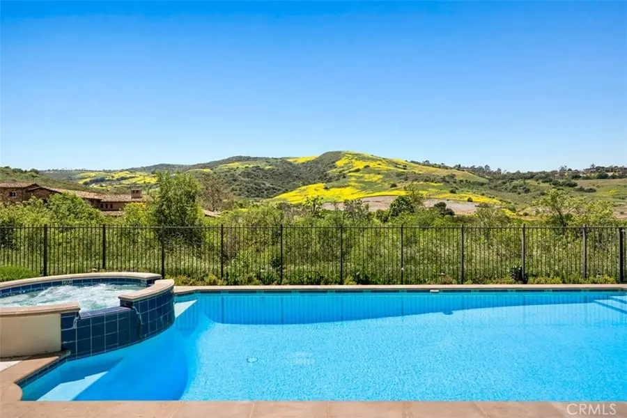 31 Black Hawk, Irvine, CA 92603 - Image #2