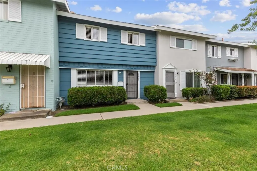 19880 Berkshire Lane, Huntington Beach, CA 92646 - Image #1