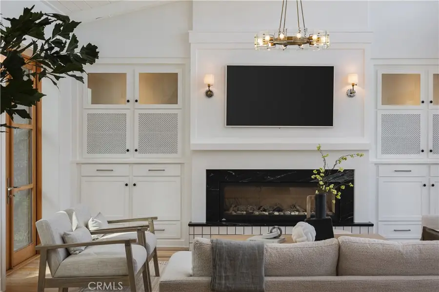 2217 Laurel Place, Newport Beach, CA 92663 - Image #3