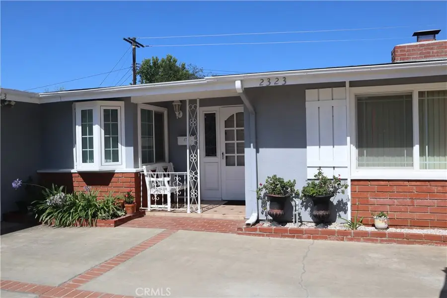 2323 Cornell Dr, Costa Mesa, CA 92626 - Image #2