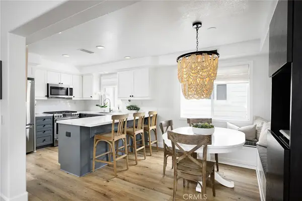 618 Iris Avenue #B, Corona Del Mar, CA 92625