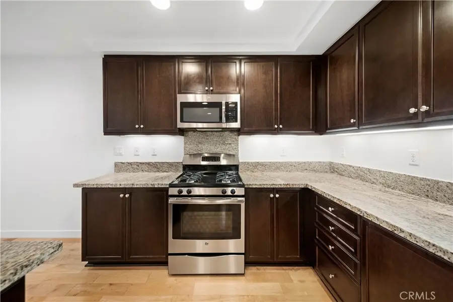 87 Waldorf, Irvine, CA 92612 - Image #2