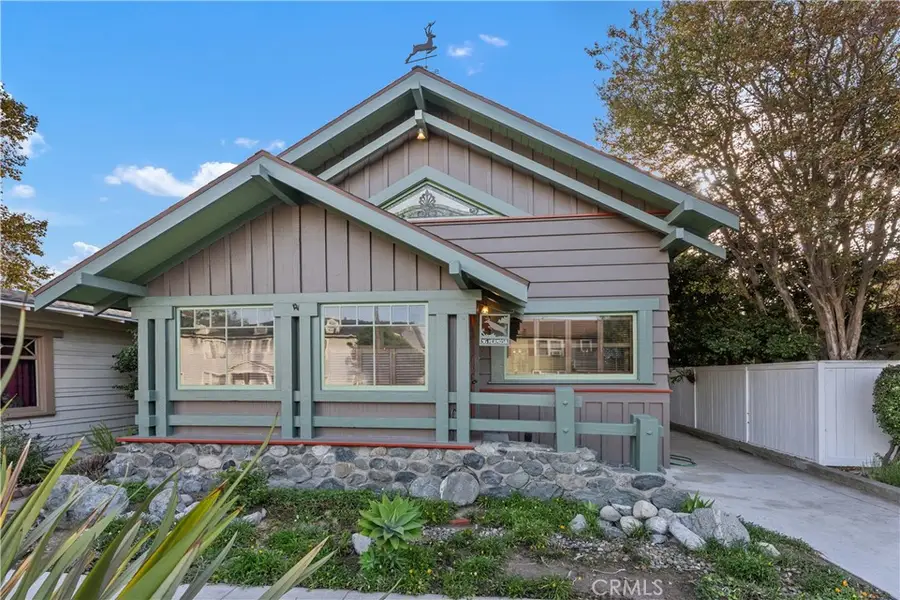 36 Hermosa Avenue, Long Beach, CA 90802 - Image #2