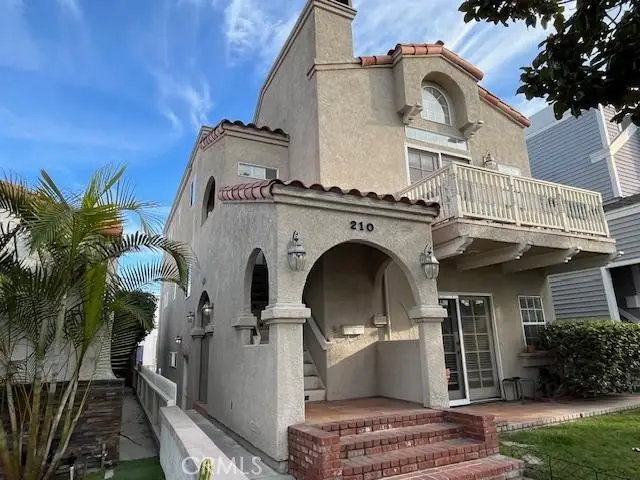 210 210 1/2 NW Glendora, Long Beach, CA 90803 - Image #1