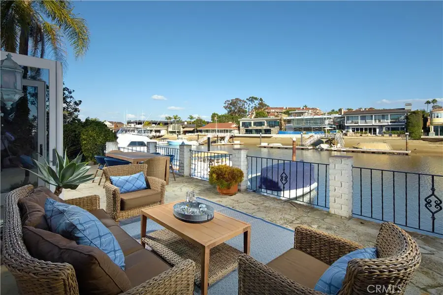 8 Linda Isle, Newport Beach, CA 92660 - Image #3