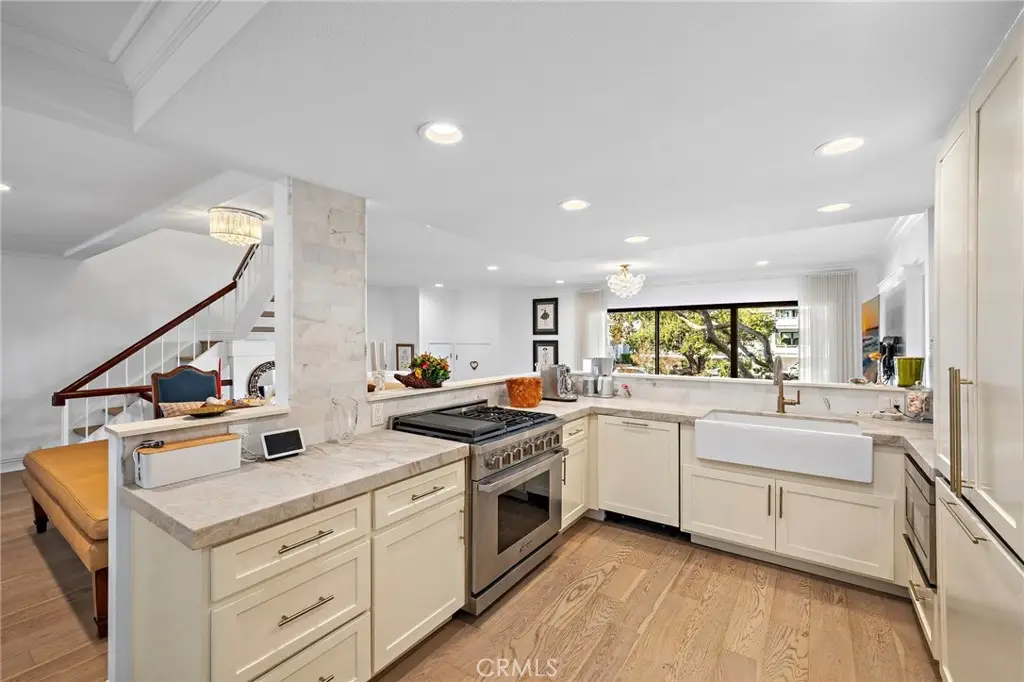 12 Encore Court, Newport Beach, CA 92663 - Image #1