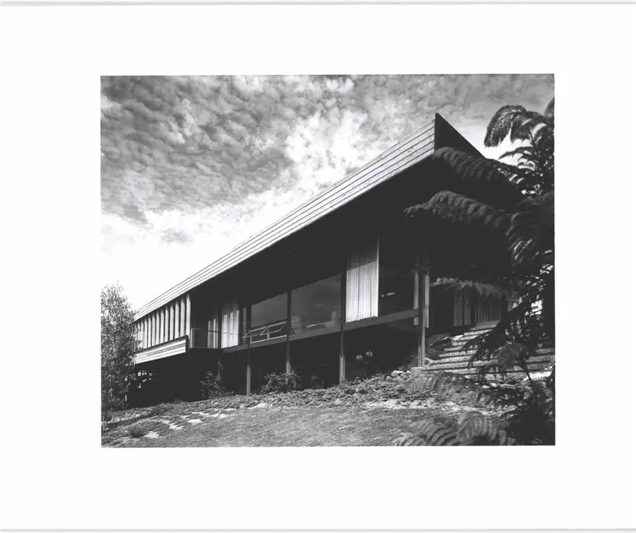 1515 N Tigertail, Los Angeles, CA 90049 - #2