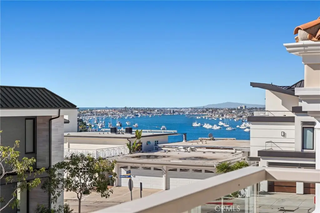 2520 Seaview Avenue, Corona Del Mar, CA 92625 - #1