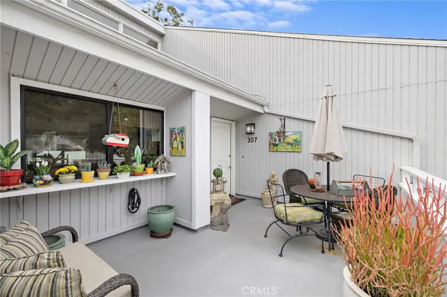 307 Columbia, Newport Beach, CA 92663 - Image #2