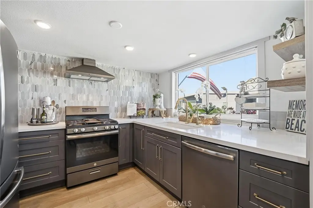 123 Yorktown, Newport Beach, CA 92660 - #1