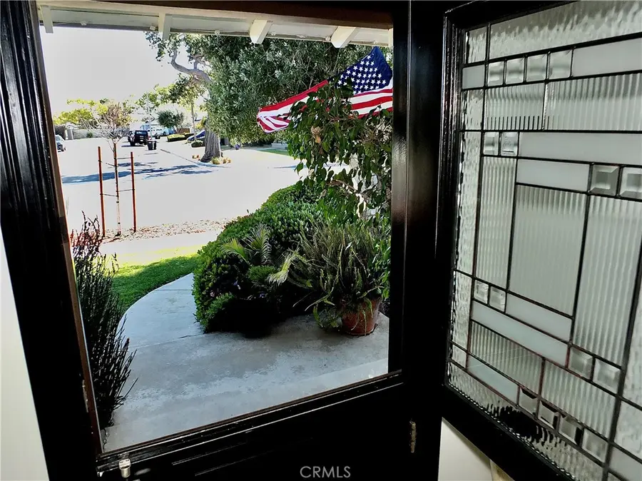 250 Bucknell Rd, Costa Mesa, CA 92626 - #2