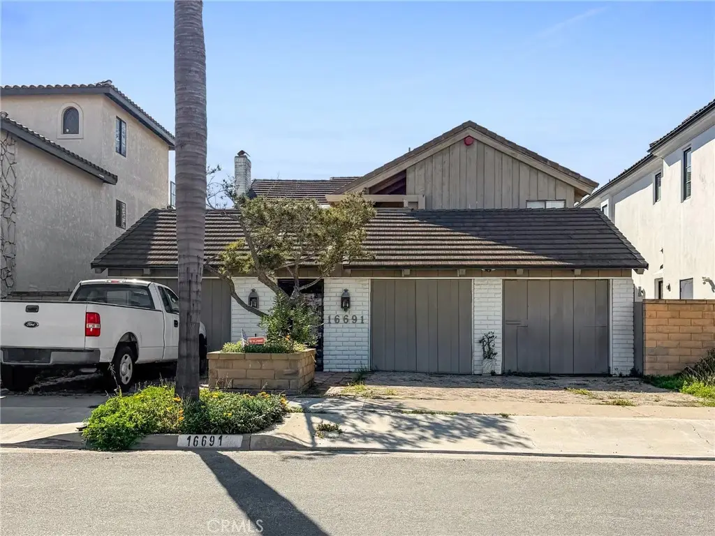 16691 Carousel Lane, Huntington Beach, CA 92649 - #1