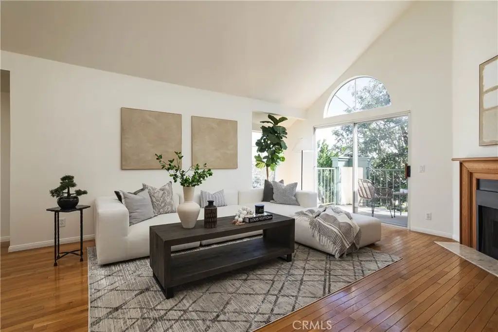 645 Ohio Avenue #402, Long Beach, CA 90814 - #1