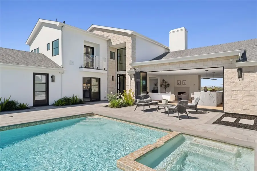 2433 Blackthorn Street, Newport Beach, CA 92660 - #3