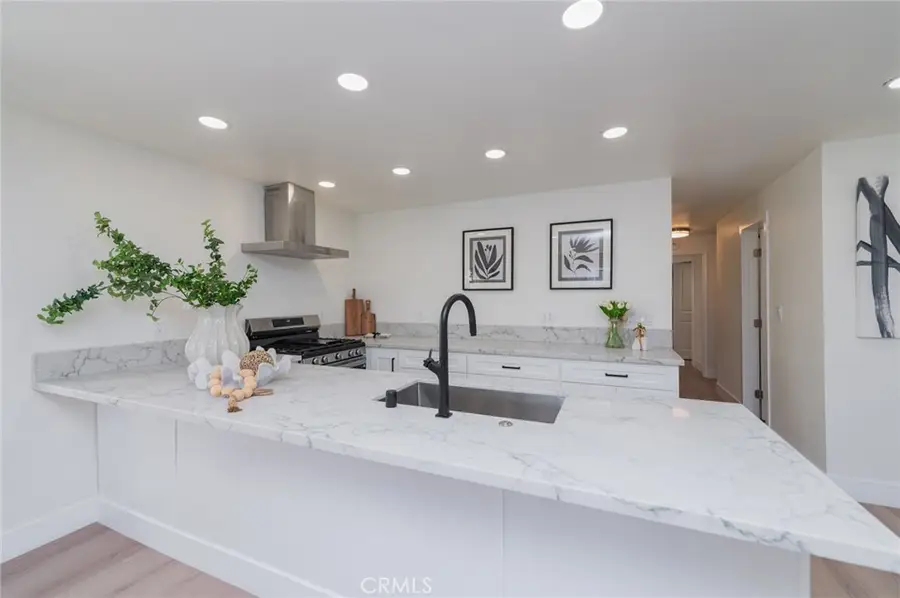 920 W Balboa, Newport Beach, CA 92661 - #3