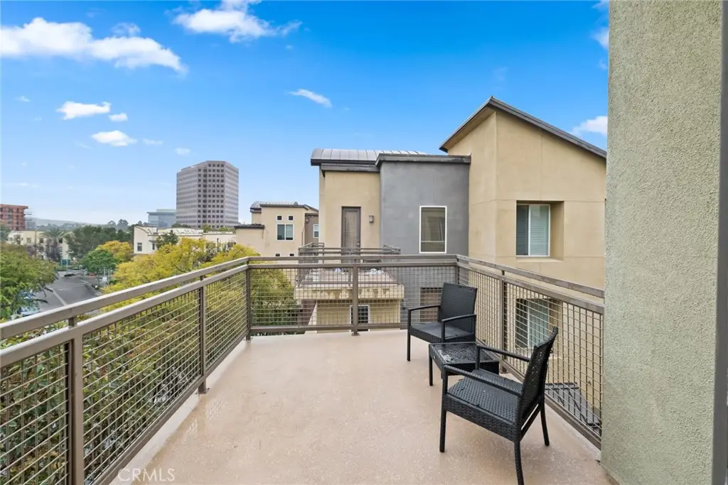 555 Rockefeller, Irvine, CA 92612 - #1