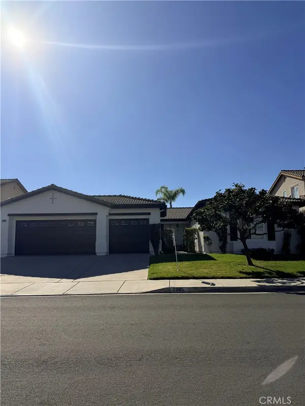 7085 Dove Valley, Eastvale, CA 92880