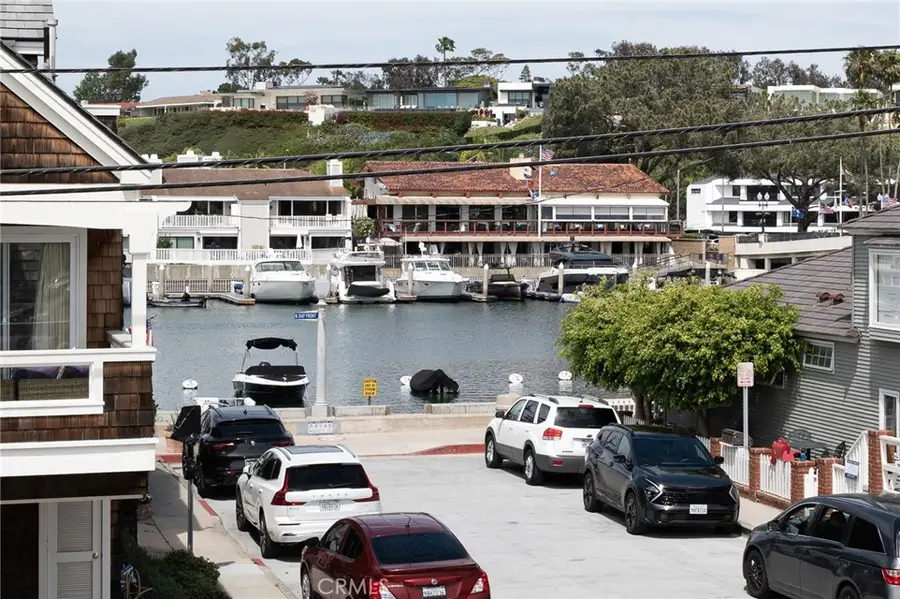 327 Onyx, Newport Beach, CA 92662 - #3