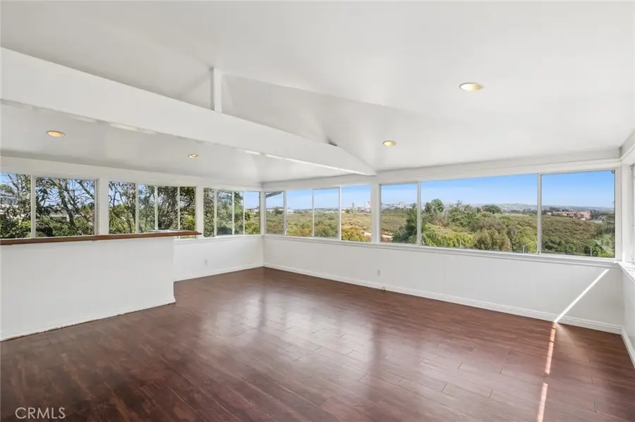 608 Saint James Place, Newport Beach, CA 92663 - #3