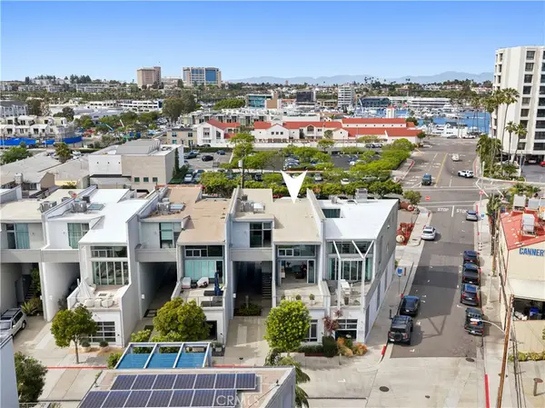 517 30th Street, Newport Beach, CA 92663