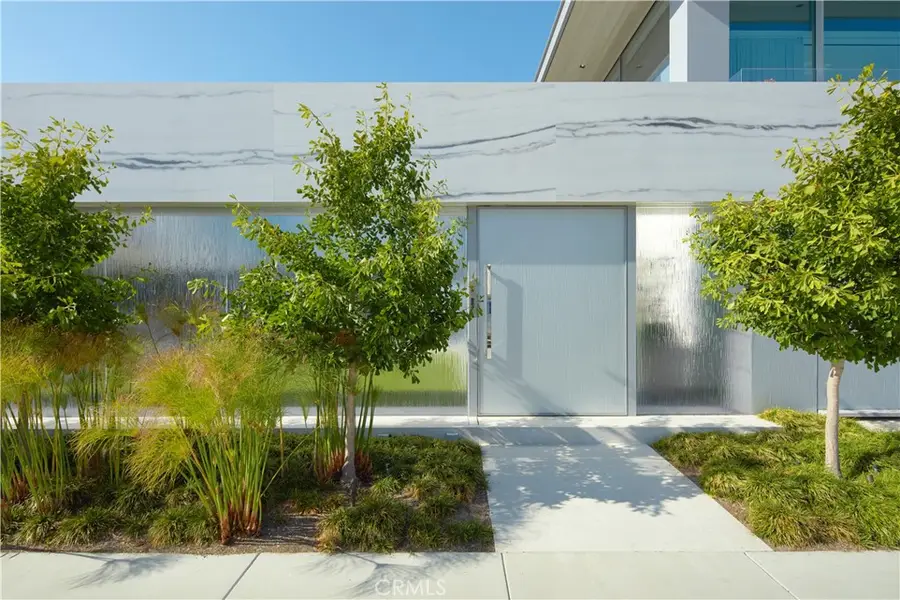 1220 W Bay Avenue, Newport Beach, CA 92661 - #3