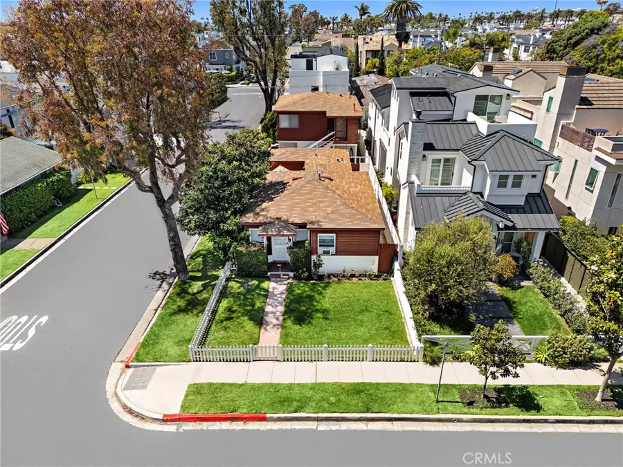 501 Poinsettia Avenue, Corona Del Mar, CA 92625 - #2