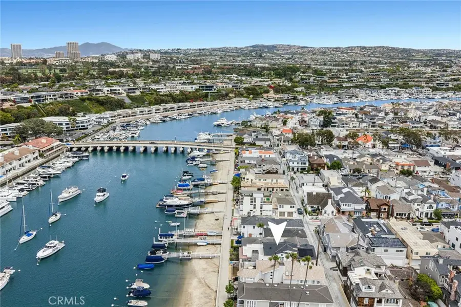 1105 N Bay Front, Newport Beach, CA 92662 - #3