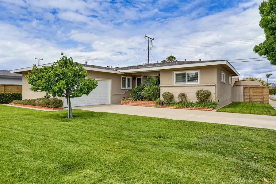 1318 Watson, Costa Mesa, CA 92626 - #3