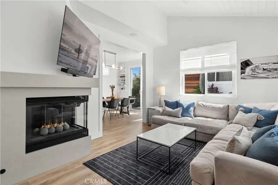 132 E 23rd Street, Costa Mesa, CA 92627 - #3