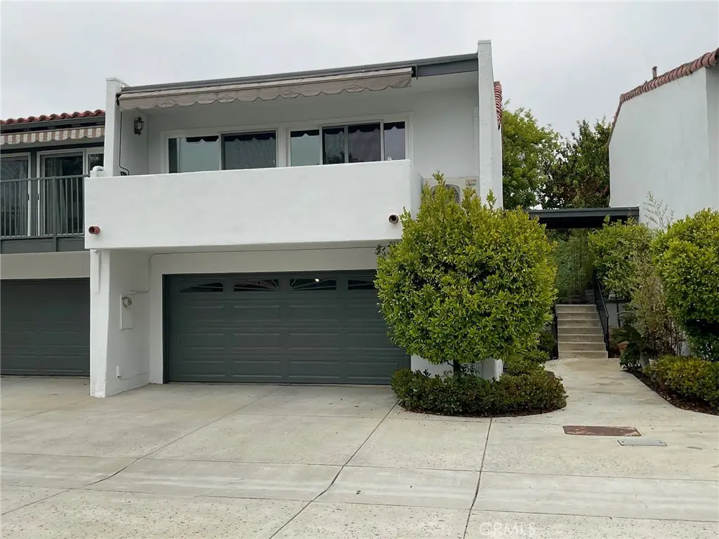 2307 Eastbluff, Newport Beach, CA 92660 - #1