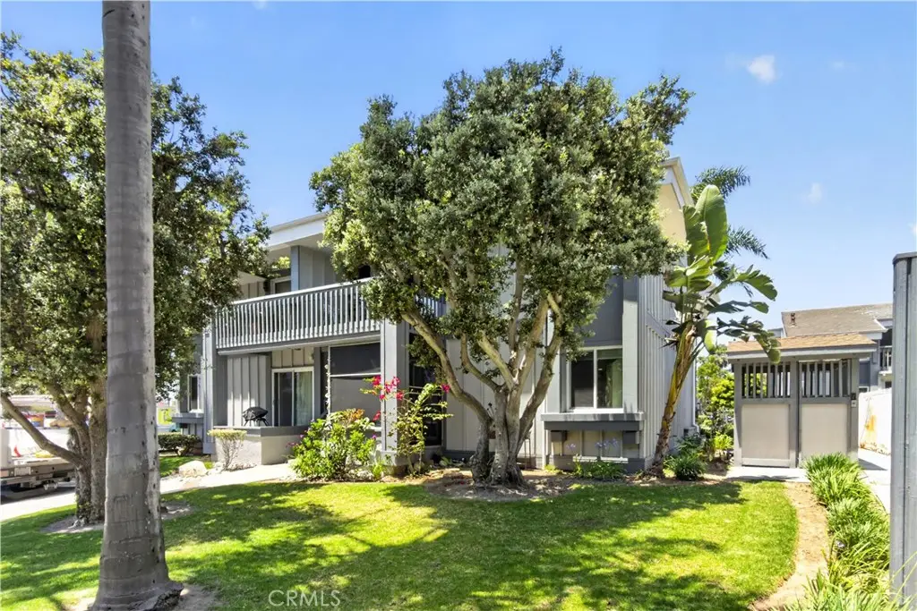 17142 Pacific Coast #201, Huntington Beach, CA 92649 - #1