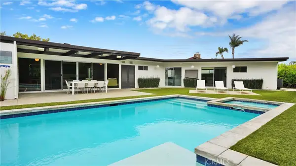 2000 Nautilus Lane, Newport Beach, CA 92660